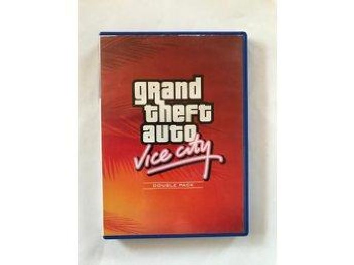 Grand Theft Auto Vice City kaytetty PS2