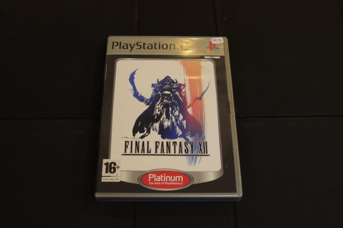 Final fantasy XII kaytetty PS2