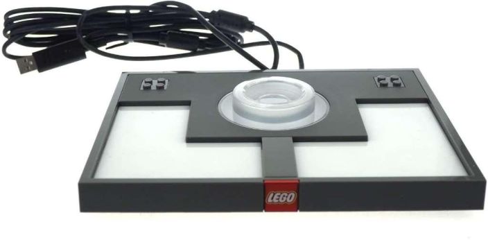 Lego Dimensions kaytetty PS4 Sisaltaa pelin ja portaalin