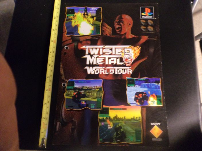 TWISTED METAL WORLD TOUR