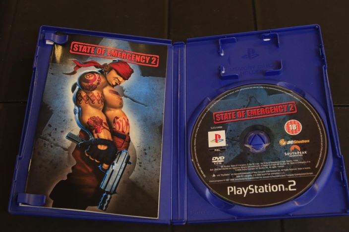 State Of Emergency 2 PS2 kaytetty