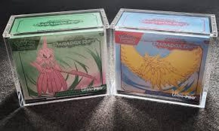 Ultra Pro Acrylic Elite Trainer Display for Pokemon / Magic Akryyli Laatikko Sailyta ETB mintissa