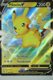 Pikachu V 086/264 GD