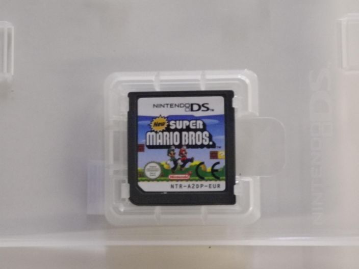 New Super Mario Bros loose kaytetty DS Pelkka peli