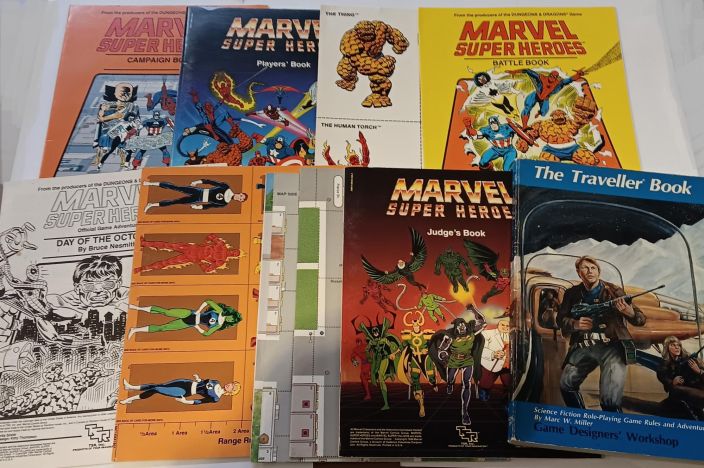 Marvel Super Heroes RPG Kirjasetti Sisaltaa mm. Judge&amp;#39;s Book Range Ruler Map x2 Day of the Octopus