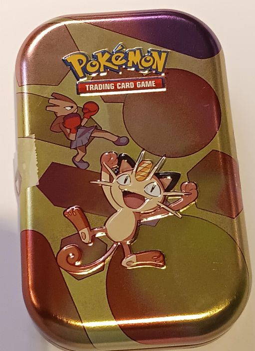 Pokemon Meowth mini tina Sisaltaa: Gen 3 Starters Mini Tinan 1 Exeggutor V 1 ex tai V kortti 10 Holo