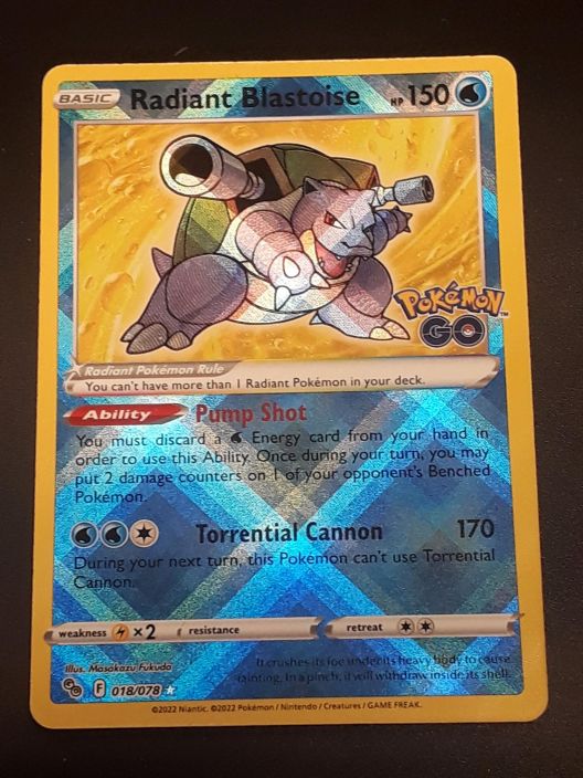 Radiant Blastoise 018/078 NM Kunto: NM (Printti virhe: punainen piste takaosassa)