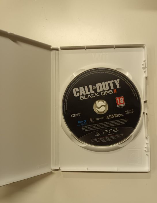 Call Of Duty Black OPS 2 Loose Kaytetty PS3 Ei omia kansi pahveja