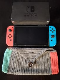 Nintendo Switch V1 konsoli käytetty