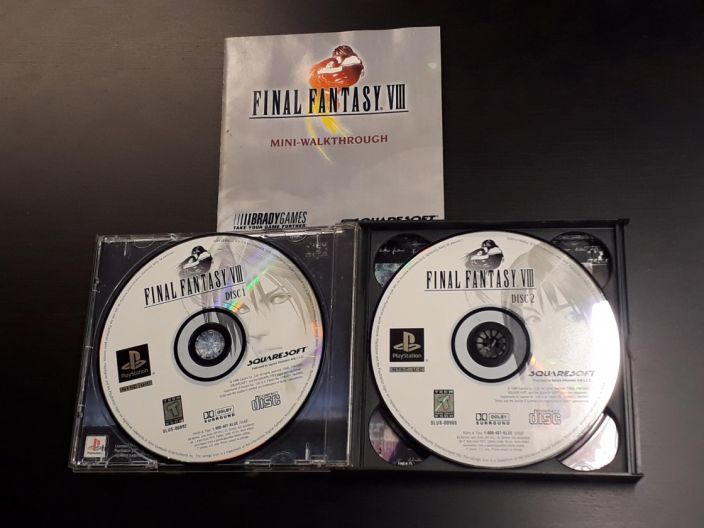 Final Fantasy VIII (USA versio) kaytetty PS1 Kaytetty mintti manuaali, platinum