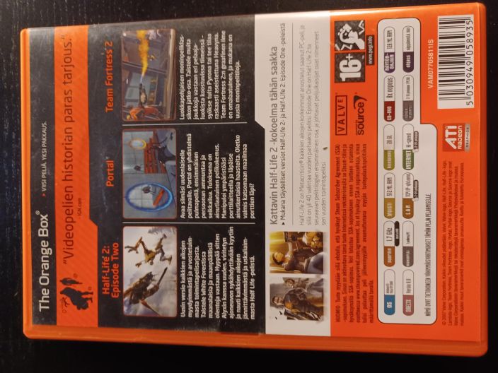 The Orange Box kaytetty PC Suomi versio
