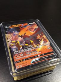 Pokemon Talonflame V irtokorttisetti