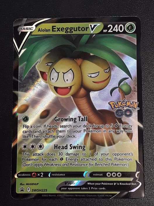 Alolan Exeggutor V SWSH225 Kunto: NM/M