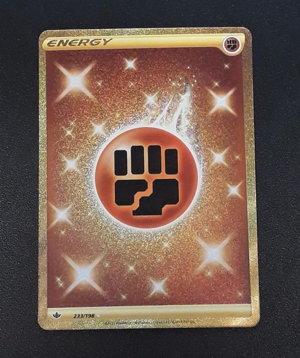 Fighting Energy Chilling Reign 233/198 Kunto: NM/M