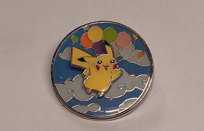 pokemon flying pikachu pinssi