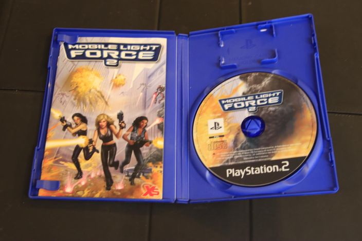 Mobile light force 2 kaytetty PS2