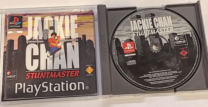 Jackie Chan Stuntmaster Kaytetty PS1 Sisaltaa Manuaalin Nordic julkaisu (Kieli englanti)