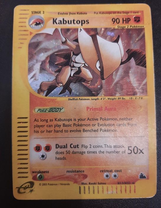Kabutops H13/H32 Skyridge Kunto: Light Played