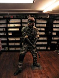 Metal Gear Solid 3 - Life size patsas