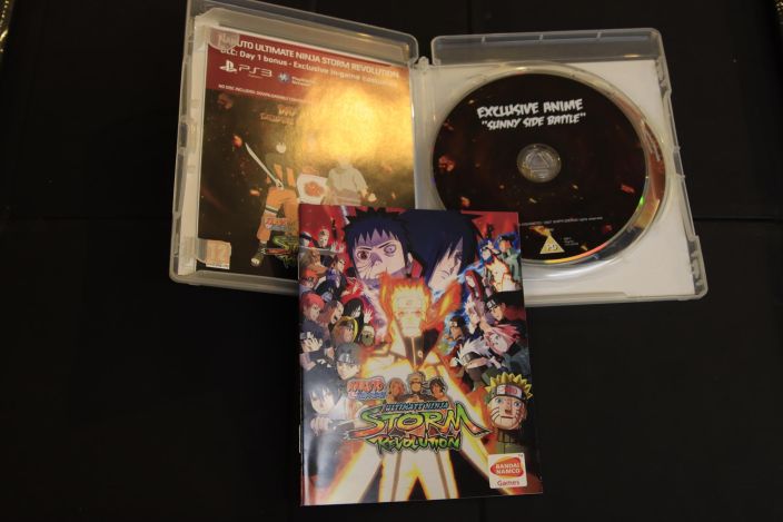 Naruto Shippuden Ultimate Ninja Storm - Revolution kaytetty PS3 Erittain hyvassa kunnossa, sisaltaa Manuaalin