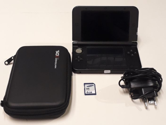 Nintendo 3DS XL Musta kaytetty Mukaan tulee: +1kpl 4GB muistikortti (Samsung) +Laturi (Ei alkuperainen) +