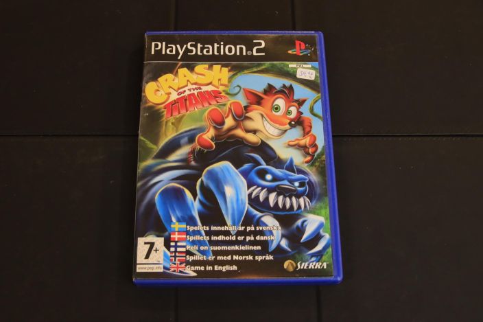 Crash of the Titans kaytetty PS2