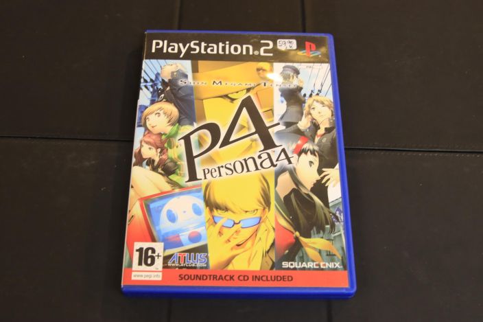 Persona 4 Kaytetty PS2 Mukana myos Manuaali ja Persona 4 Soundtrack Selection CD