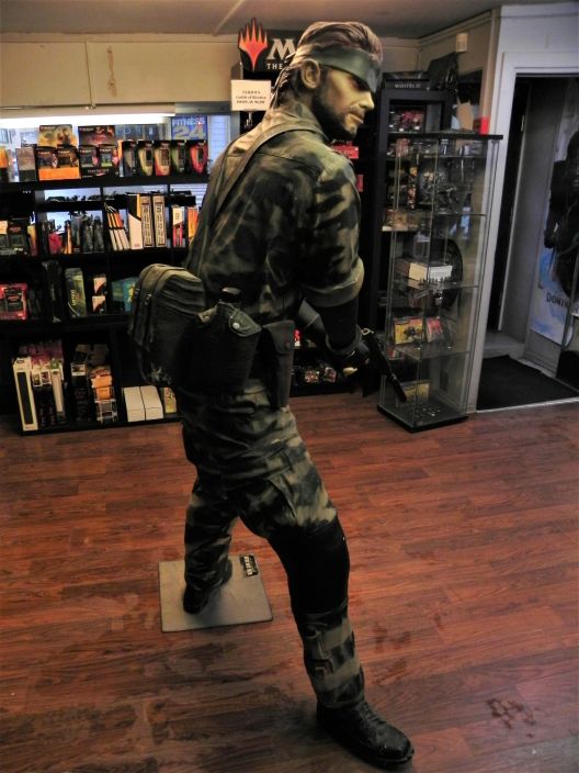 Metal Gear Solid 3 - Life size patsas Metal Gear Solid 3: Snake Eater