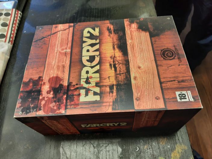 Far Cry 2 Collectors Edition kaytetty X360 Hieno kokoelma Far Cry2 kamaa..