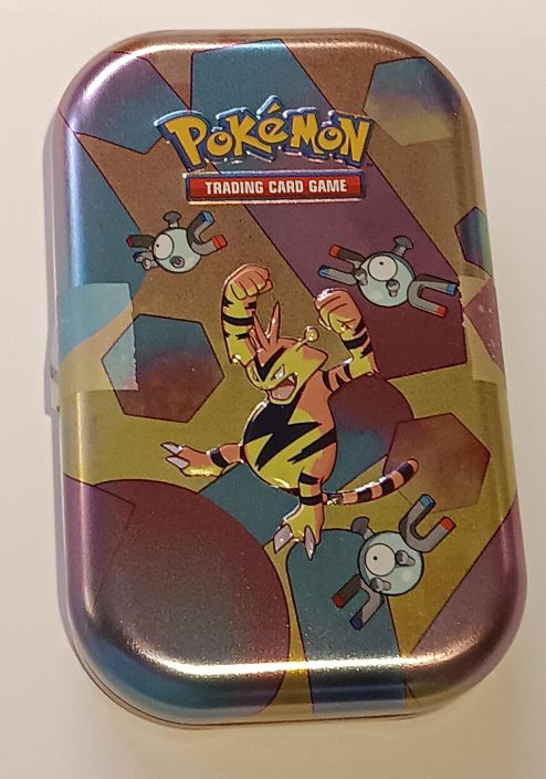 Pokemon Electabuzz mini tina Sisaltaa: Gen 3 Starters Mini Tinan 1 Exeggutor V 1 ex tai V kortti 10 Holo tai Reverse