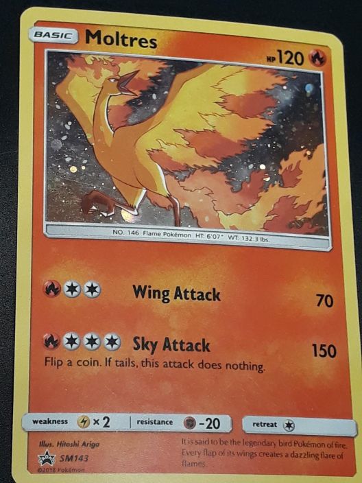 Moltres SM143 Blackstar Promo Kunto: Damaged