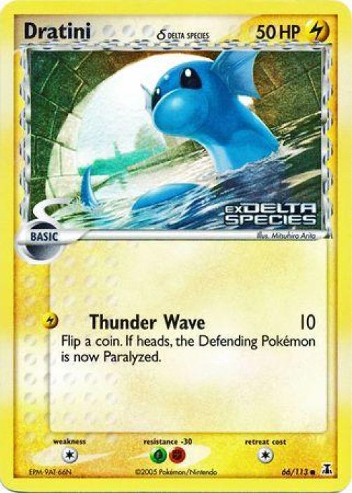 Dratini 66/113 Delta Species Stamped Kunto: Damaged (Taitos kortin keskella)